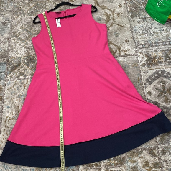 Women dresses, size L, Talbots, NWT. - Picture 7 of 10